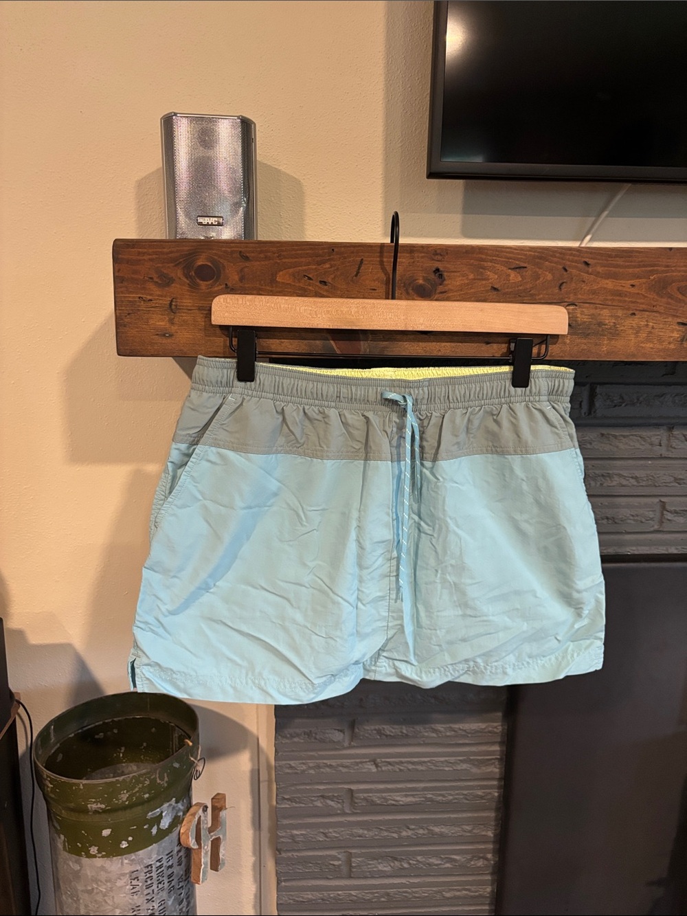 Columbia Two-Tone Light Blue Mini Skort with Drawstring